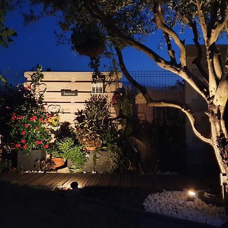 Le Petit Coin De Provence Bed & Breakfast Бокер Екстериор снимка